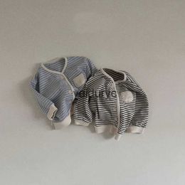 Jacken 2023 Neues Baby Casual Striped Cardigan Cotton LDREN Langarmjacke für Jungen Mädchen Mantel Säugling Frühlingskleidung H240508