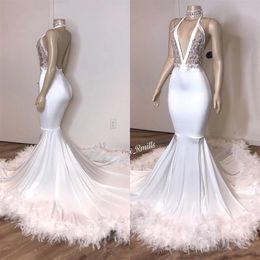 Luxurious Mermaid Prom Dresses With Feather Deep V Neck Beaded Crystals Evening Gowns White Cocktail Party Dress Backless331z