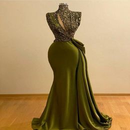 Olive Green Satin Mermaid Evening Dresses High Neck Lace Applique Ruched Court Train Formal Women Party Wear Prom Dress BC4422179l