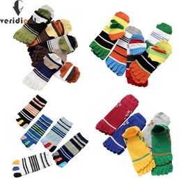 10 Pairs Sport Five Finger Socks Mens Cotton Striped Letter Soft Street Fashion Bright Colour Ankle No Show With Toes 240117