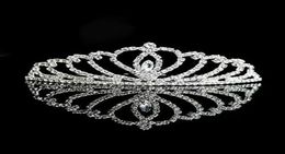 Whole Beautiful Rhinestone Headpieces Crystal Hair Comb for Women or Girls Wedding Party Gift Silver Decorative Head Tiara7810493