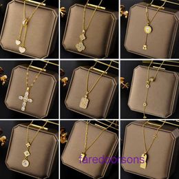 Fashion Carter jewellery for women Necklace online store Korean version simple titanium steel female fashion popular clover Shell Pendant With Original Box