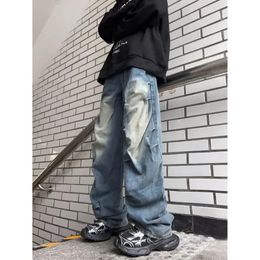 Vintage Frayed Design Casual Jeans Men Y2K Streetwear Hip Hop Loose Washed Fashion Trend High Waist Wide Leg Pants 240116