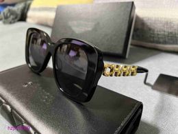 C8n0 Sunglasses 2024 Top Quality Luxury Designers Polaroid Lens for Womens Mens Goggle Senior Eyewear Letter Studded Diamond