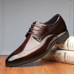 Dress Shoes Men's Shoe Fashion Metal Wire Drawing Mens Wingtip Oxford Leather Brogue Business Large Size Formal For Men