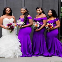 2021 Sexy Purple Mermaid Bridesmaid Dresses Off Shoulder Long Arabic Open Back Sweep Train Plus Size Maid Of Honour Gowns Wedding G235K