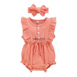 Pullover nyfödda baby flickor bomull sommar romer kläder och pannband rufsar linne ärmlösa spädbarn rompers h240508