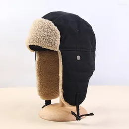 Berets Trapper Hat Skin-friendly Winter Earflap Russian Warm Bomber Hats