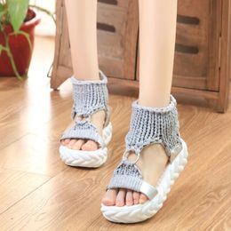 2024 New Zipper Fasteners Women's Sandals Knitted Sports Running Women's Sandals Flat Platform Leisure Walking Women's Shoes Summer 240117