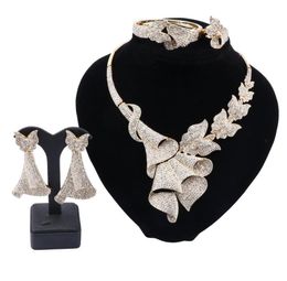 African Jewellery Sets for Women Leaves Shaped Necklace Bangle Earrings Ring Luxurious Dubai Gold Jewellery Set1697075