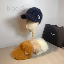 Ball Caps Designer Kezha ponytail letter plush duckbill cap, winter fashionable and warm, plush knitted baseball cap, yarn hollow top hat 3OBH