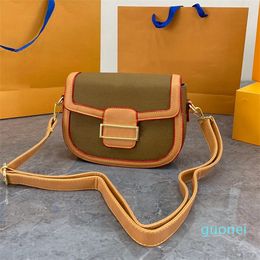 Designer -Flower Brown Shoulder Crossbody Bag Leather Saddle Handbags for Women