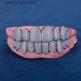 Fabrika Özel S925 Gümüş 10K 14K 18K Katı Altın Grillz Dişler Buzlu VVS Moissanite Lab Doğal Elmas Grillz Dişler için