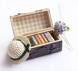 112 Dollhouse Miniature Carrying Vintage Leather Wood Suitcase Luggage Classic Toys Pretend Play Furniture Toys 1581 Y26781297