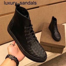 BotteggaVenets Shoes Men Casual Woven Cowhide Official website top made genuine leather woven with for business and withqwq