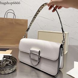 Women Purses Wallet Shoulder Handbags Handbag Crossbody Woman Designers Women S Designer Bag Small Mini Expensive Saddle Bags 2024