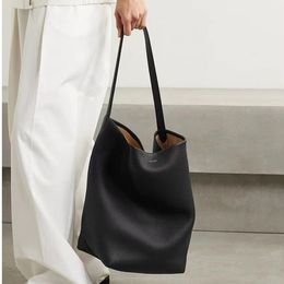 woman bag white bag crossbody handbag high quality designer bag Bucket bag Large capacity Minimalist design Multiple Choice white travel bags luxury crossbody bag