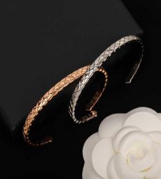 2022 Brand Pure 925 Sterling Silver Jewelry Women Cuff Bangle Rose Gold Luxury Thin Crush Design Bangle Wedding Engagement Bracele3387272