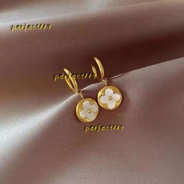 Stud Designer Earrings Four-leaf Clover Earrings 2024 Women Senior Classic Small Fragrant Wind Earrings New Earrings 18k Gold Light Luxury Flash Mens Earrings