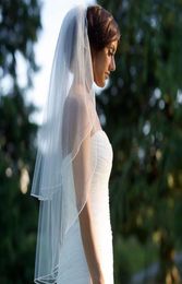 Double Layer Womens Irregular Length Wedding Veil 2 Tier Plain Solid Colour Pleated Drape Soft Tulle Short Bridal Veil With Comb7219822
