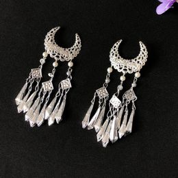 Hair Clips 1pc Miao Ethnic Clip Classic Side Hairpin for Women Sier Colour Tassel Barrettes Moon Shaped Headpiece Fringe Jewellery