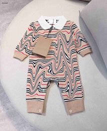 Luxury infant jumpsuits Checker design boys girls bodysuit Size 52-90 high quality Comfortable newborn baby Crawling suit Jan20