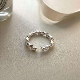 925 Sterling Silver Pure Handmade Knot Ring Minimalist Ring for Women's Design Sense Red Ring 979 553