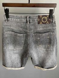 Designer jeans maschile Trendy for Men 2023 Summer morbido e alto elastico alla moda maschile grigio in denim slim fit shorts youth capris nvjb