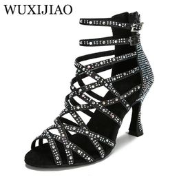 WUXIJIAO Latin Dance Shoes Gold Silver Black Ballroom Dance Shoes Platform Wide Party Square Shoes Women's High Heels 240117