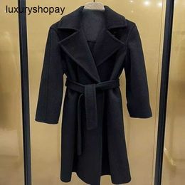 Top Maxmaras Cashmere Coat Womens Wrap Coats 2024 New Classic Sun Li Same Manuela Camel Fleece Womens Mid Length Water Wave Pattern Woolen Winter