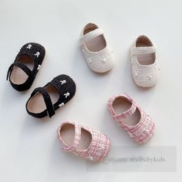 Infant girls pearls rabbit applique first walkers baby soft bottoming toddler shose kids plaid non-slip princess shoes Z6789