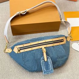 Denim Waist Bag Chest Bags Wallet Designer Unisex Belt Bag Classic Letter Bumbag Women Cross Body Purse Zipper Fanny Pack Shoulder