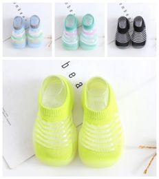 2024 new First Walkers Summer Girl Boys Kids lovely candy Colour Sandals Baby Shoe 1-4 year old Toddler Slippers Soft sole Bottom children Designer shoes non-slip