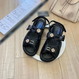 Fashion women designer sandals pearls floral black flat beach womens sandals crystal C letter printed lady luxury designers sandal