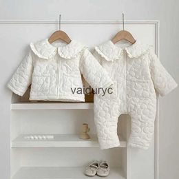 Giacche inverno New Baby Girl Cottle Warm Cotton Brutto grande giacca imbottita floreale più in velluto Spesso per bambini Cardigan Abbigliamento H240508