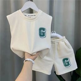 2pc Boy Clothing Set Summer Fashion Silk Letter Print Boys Sets Kids Sleeveless Tops Loose Shorts Outfit Set Hoodies and Pants 240117