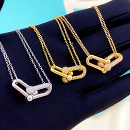 Designer diamond Love Chain necklace heart pendant Luxury jewelry woman circle charm steel anniversary wedding gift with box