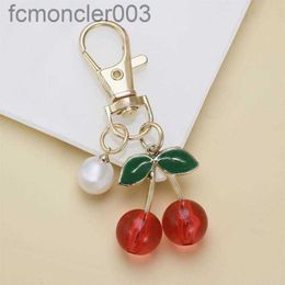 Keychains Fashion Exquisite Cute Fruit Strawberry Cherry Alloy Keychain Pendant Student Bag Key Manufacturer Spot U8F2