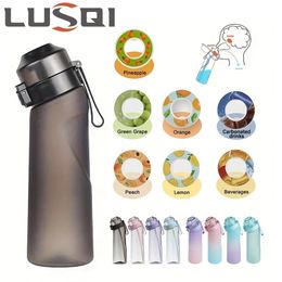 LUSQI Air Flavoured Water Bottle With 7 Flavour Ring Sports Fashion Straw Tritan Plastic Cup Suitable for Outdoor Sports Fitness 240117