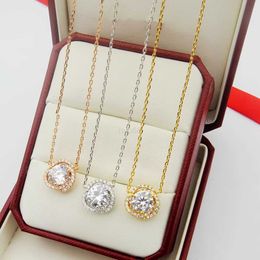 Chains New style Designer diamond necklace for women flower type super shiny Rhinestone pendant chain wedding jewelry