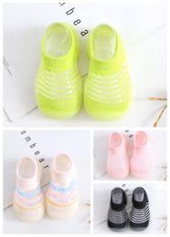 2024 new First Walkers Summer Girls Boys Kids lovely candy color Sandals Baby Shoes Toddler Slippers Soft sole children Designer shoes non-slip