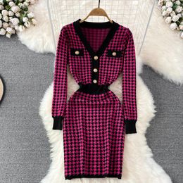 Casual Dresses Autumn And Winter Retro Temperament V-neck Plaid Single-breasted Long-sleeved Small Fragrance Knitted Dress