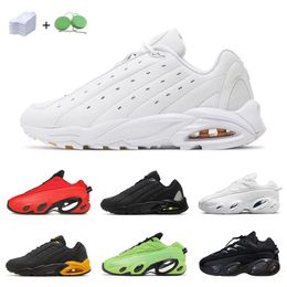 Glide Men Women Running Shoes Hot Step Terra Sneaker Triple Black White Bright Crimson Green Strike University Gold Mens Trainers Sports Sneakers Size US5.5-11