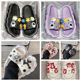 2024 Summer Comfortable Slippers Women's Leisure Beach Sandals Sports Desert Cartoon Flower Bear Slippers