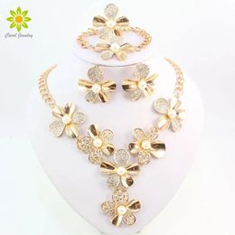 Bras Simulated Pearl Jewellery Sets for Women Crystal Necklace Earrings Set African Beads Gold Colour Flower Wedding Dress Accessories