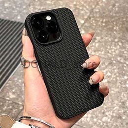 Cell Phone Cases Luxury Knitting Grain Phone Case For iPhone 11 12 13 14 15 Pro Max Plus X Xs Max XR Bumper Soft Silicone Cases Cover J240118