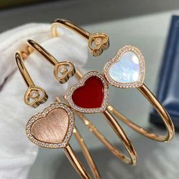 Bangle 2023 New Rose Gold Red Agate White Fritillaria Heart shaped Bracelet for Women's Fashion Exquisite Luxury Jewellery Party Gift J240119