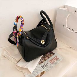 and trendy pillow single shoulder crossbody with foreign style lychee pattern portable women's texture doctor's bag 7889