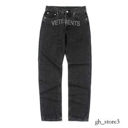 Vetements Jeans Men S Jeans Real S High Quality Men Women VETEMENTS VTM Embroidered Lettered Casual Straight Leg Pants Survetement Denim Jeans 526