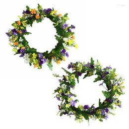 Decorative Flowers 16 Inch Artificial Daisy Flower Door Wreath With Springtime Faux Wildflowers And Berris Front Decor
